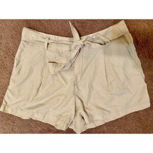GAP wide leg tie waist linen shorts | size L